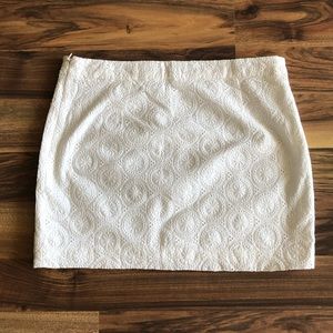 Gap eyelet skirt